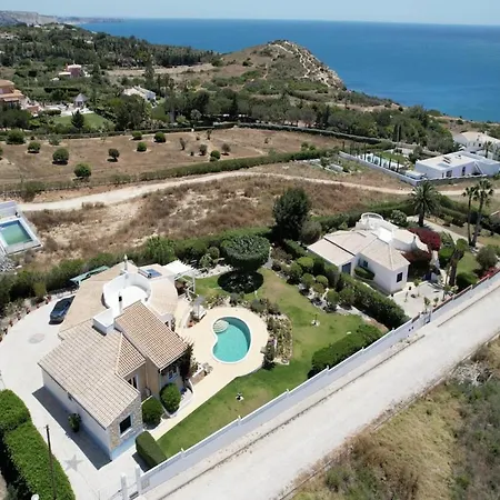 Mare Vista - 4 Bedrooms - Magnificent View Of The Ocean - 300 Metres To The Sea - Short Drive To